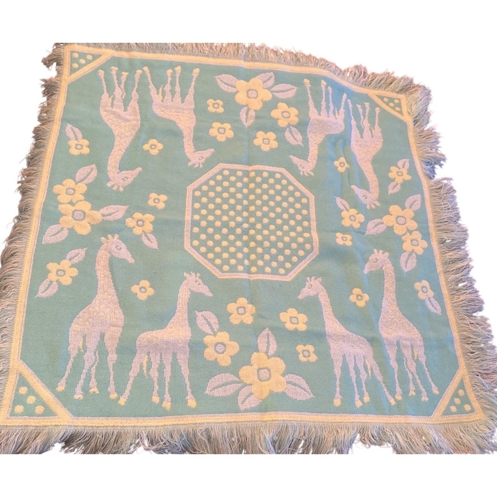 Vtg Nannekins by Nannette Baby Blanket Giraffes Fringe Pastel Unisex 40 x 40"